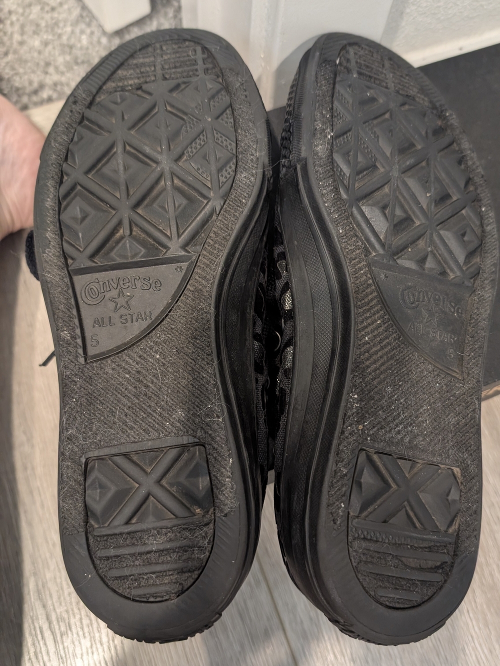 Converse Kids' Black Low-Top Lace-Up Sneakers - Picture 9 of 9